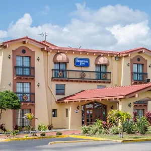 Gasthof Rodeway Near Ybor - Casino, Tampa