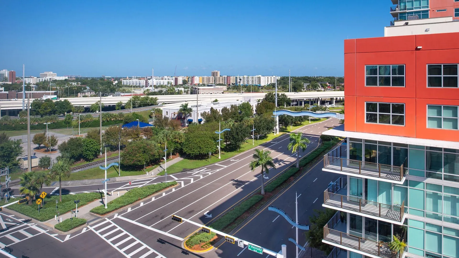 Home2 Suites By Hilton Tampa Downtown Channel District 3*,
