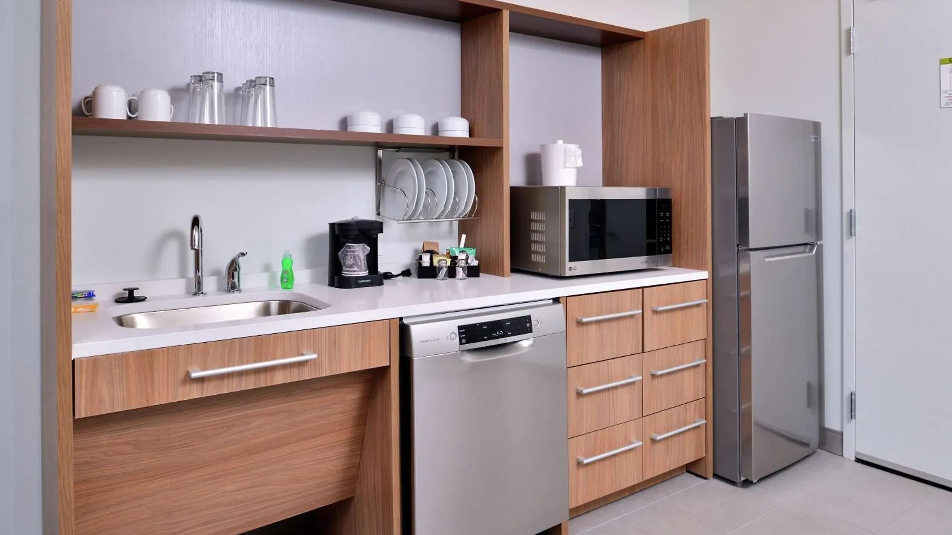 Home2 Suites By Hilton Tampa Downtown Channel District Hotel