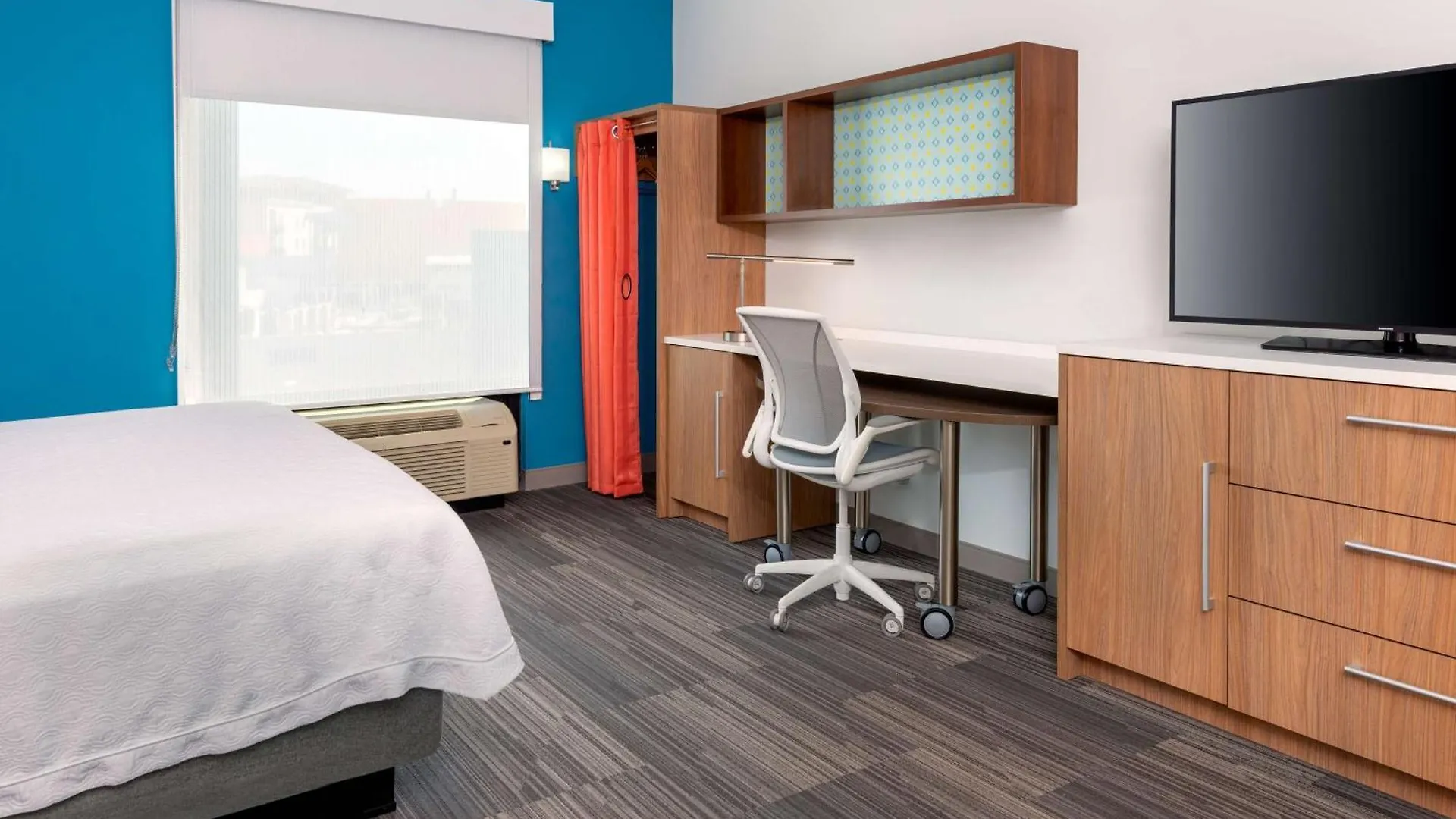 Home2 Suites By Hilton Tampa Downtown Channel District
